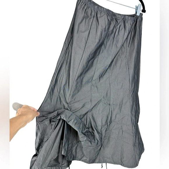 Bryn Walker gathered skirt in shiny metallic silver chrome Small - Picture 3 of 5